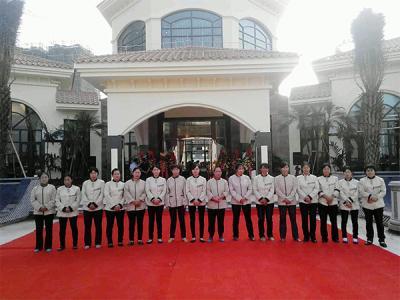 東莞保潔承包公司—保潔員禮儀舉止有哪些？